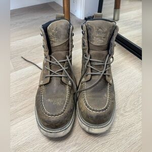 Wolverine Men's Distressed Brown Boots